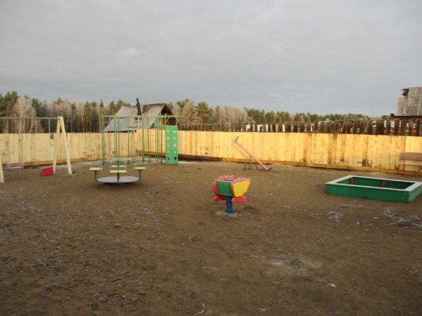 Детские площадки (Аверьяновка)
